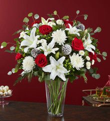 Majestic Christmas - Heart & Home Flowers