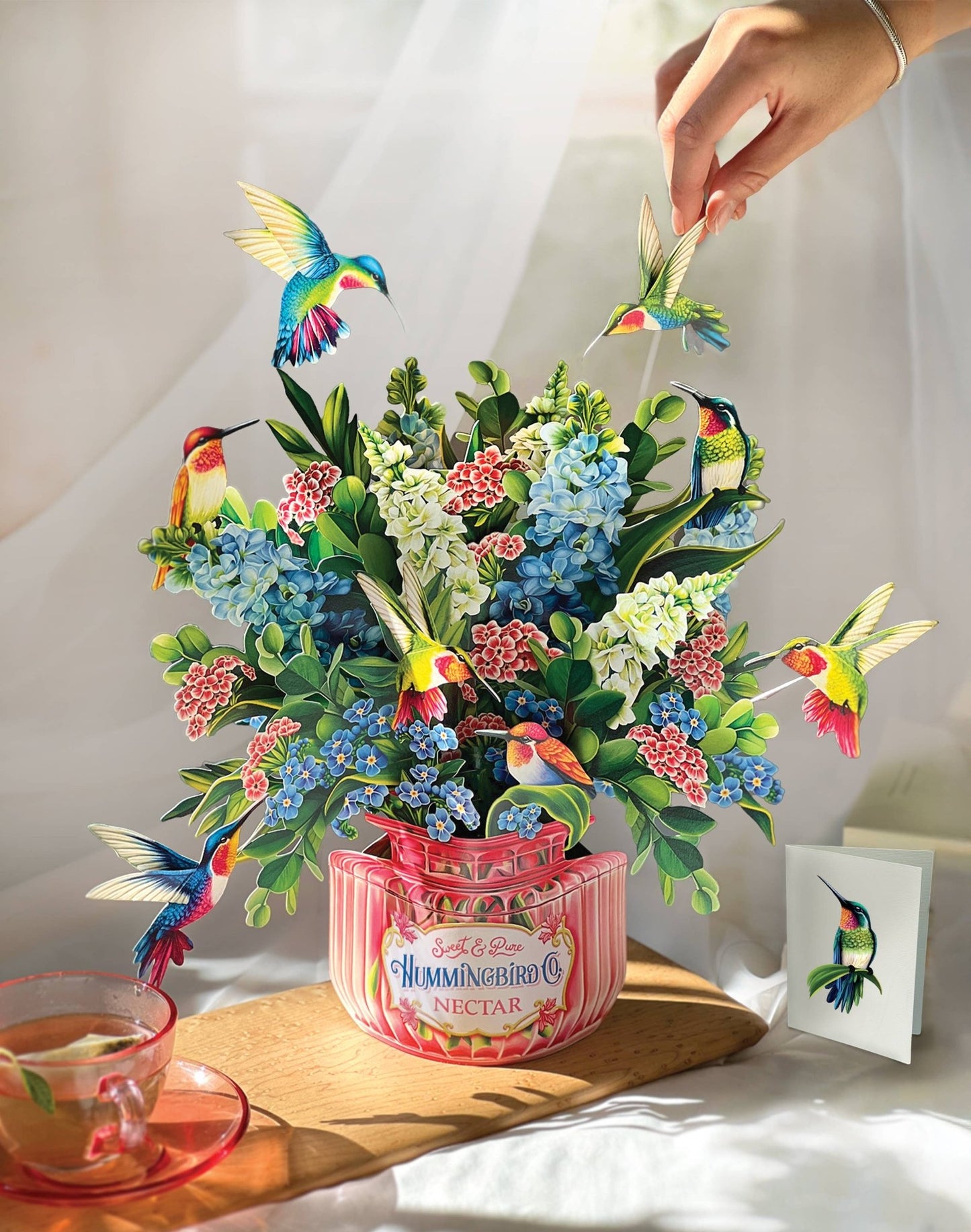 Hummingbird Oasis Pop - up Greeting Card - Heart & Home Flowers